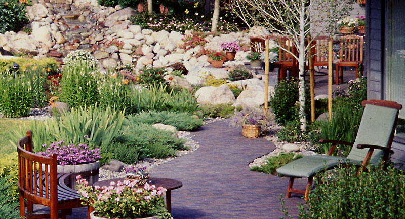 Edo Period Rooftop: A Japanese garden in the sky