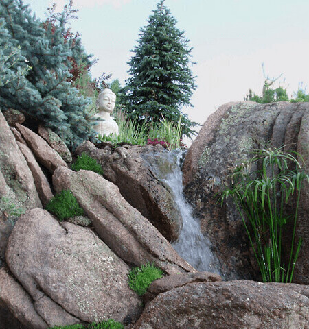 Mountain Tranquillity Garden: Private solace from the city pace