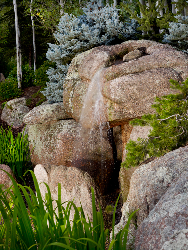 Mystical Waters: Garden rooms with a tranquil feel